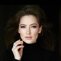 Анна Роха