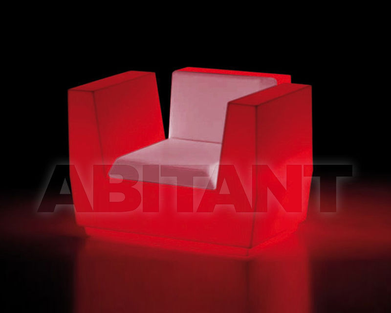 Купить Кресло для террасы BIG CUT ARMCHAIR Plust LIGHTS 8279 A4182+RED