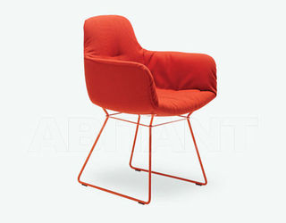 Кресло Freifrau 2016 LEYA ARMCHAIR LOW