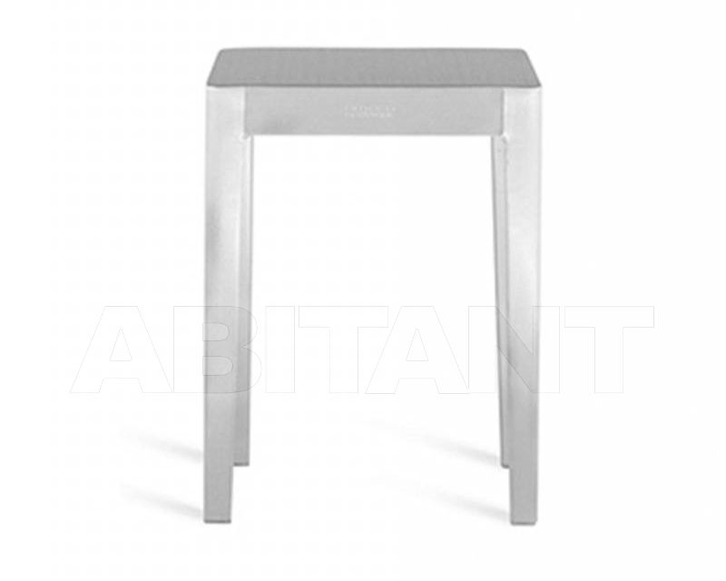 Купить Столик журнальный Emeco Occasional Table by Philippe Starck TABL-18