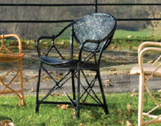 Стул с подлокотниками Frigerio Carlo Rattan Living SUPERLIGHT lacquered rattan armchair