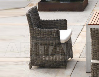 Стул с подлокотниками Arkimueble Rmera 902
