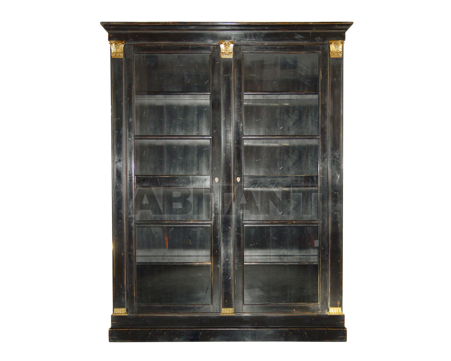 Cabinet with pilasters