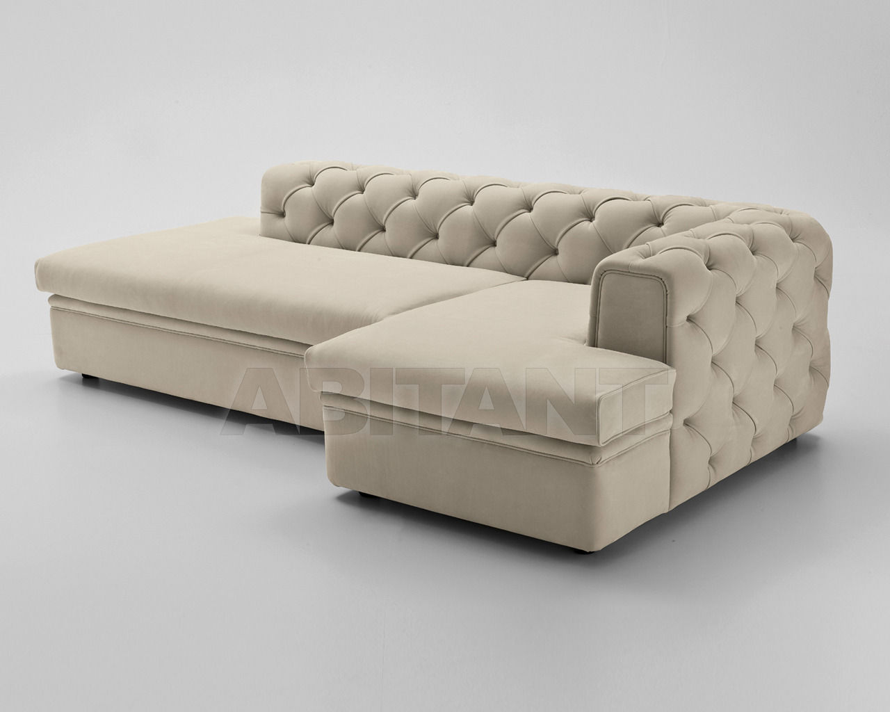 кожаный угловой диван без подлокотников