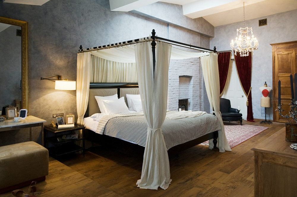 Спальня в мансарде — комфорт и практичность в одном флаконе